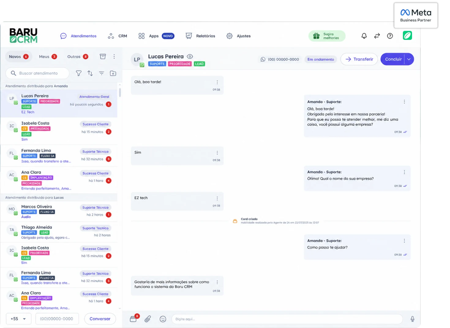 Painel do Baru CRM com a fila de atendimentos e a conversa aberta no WhatsApp